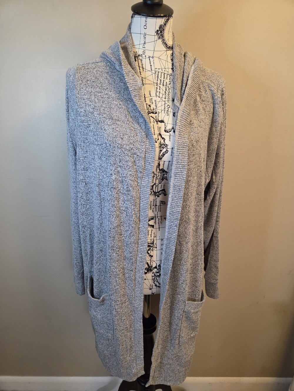 Torrid 3 3X Gray Hooded Duster Cardigan Long Open Front Sweater Pockets Plus